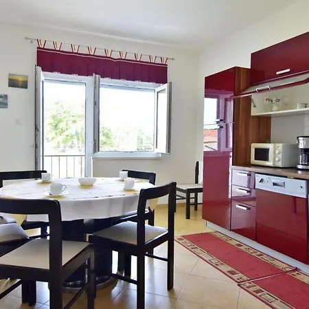 Apartment Sea View In Umag