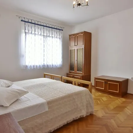 Sea View In Appartement Umag