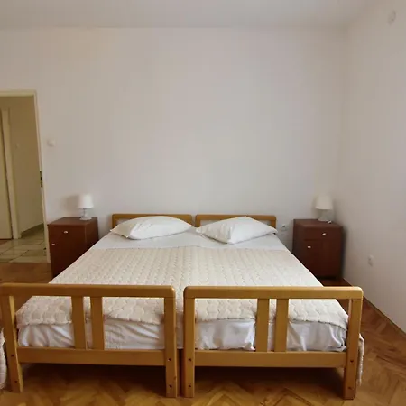 Sea View In Appartement Umag